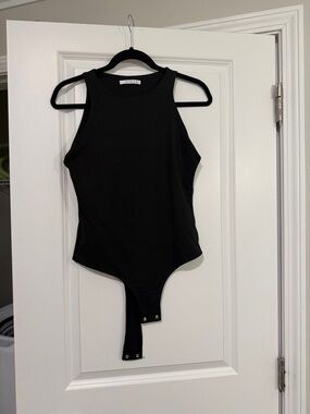 ReoRia Black Sleeveless Bodysuit